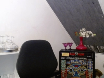 cherryxxfun  10-11-2021 titfuck Female
